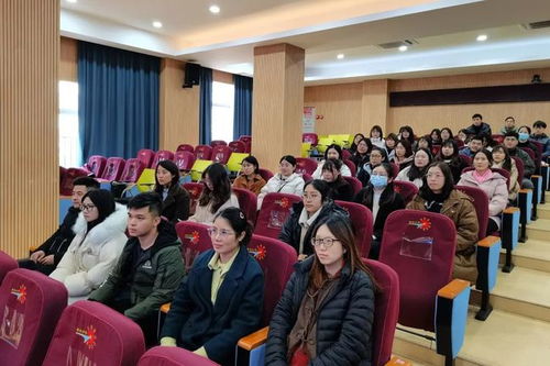 中山市南头镇民安小学组织教师观摩第三届广东省中小学青年教师教学能力大赛小学教育组总决赛