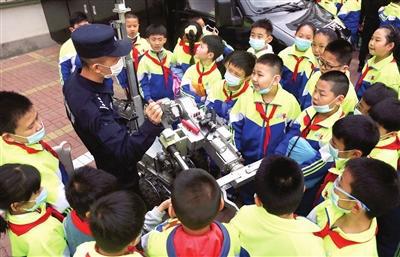 红桥区实验小学教育集团各校联合开展全民国家安全教育日主题活动